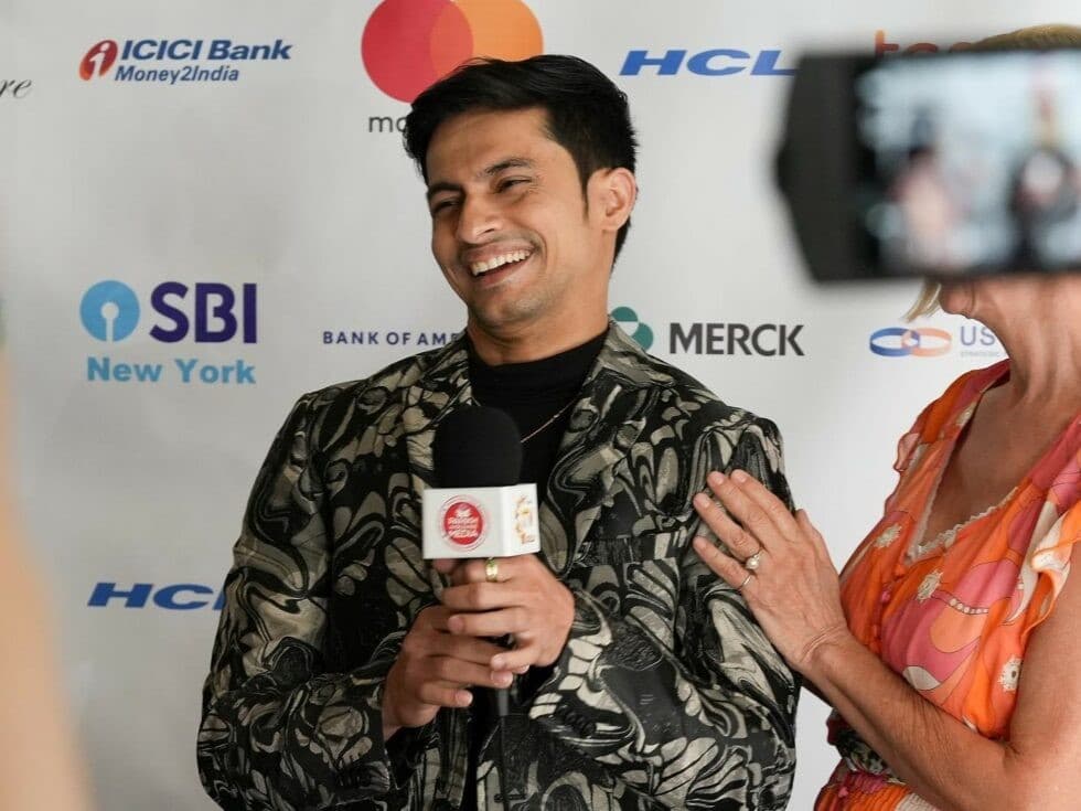 Manish at red carpet 