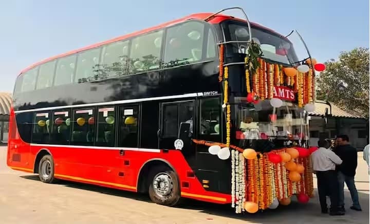 Double Decker Bus