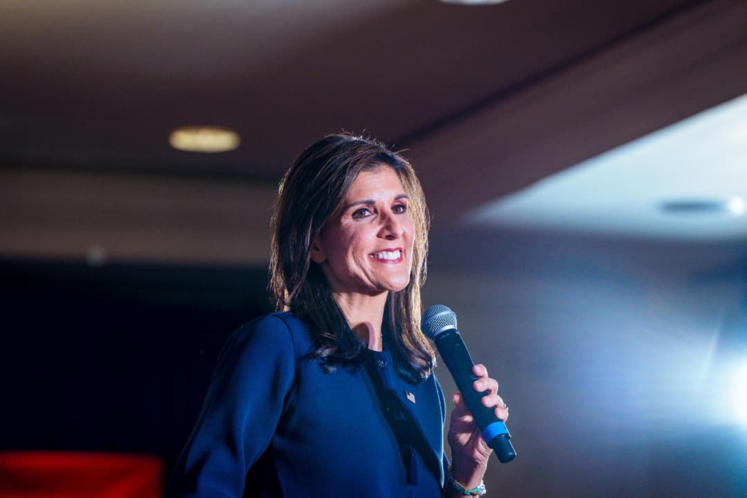 Facing an uphill task, Haley chugs along but rules out third party run 