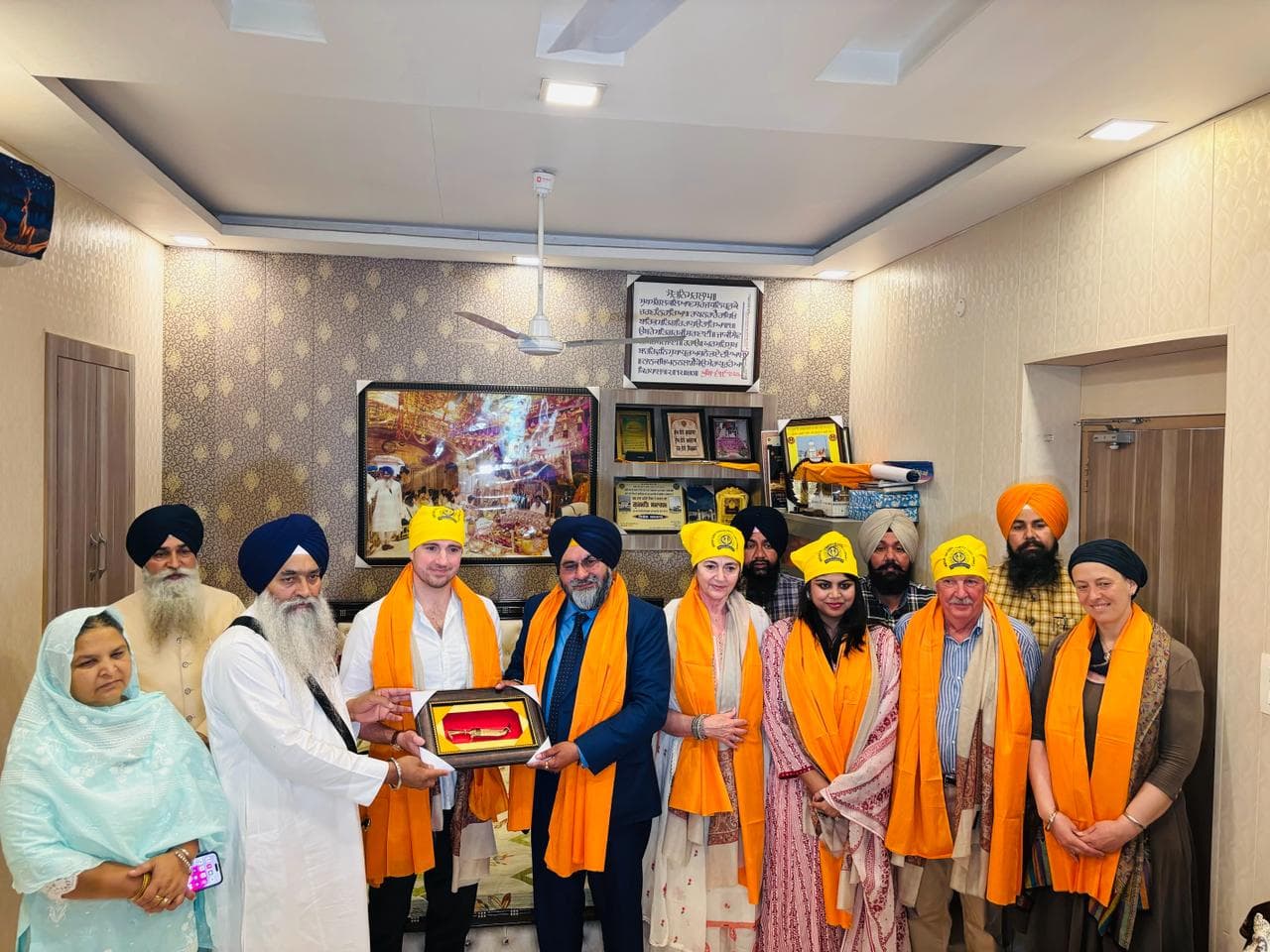 ਜਥੇਦਾਰ ਅਕਾਲ ਤਖ਼ਤ ਨਾਲ ਮੁਲਾਕਾਤ ਦੌਰਾਨ ਇਟਲੀ ਦੇ ਕੌਂਸਲ ਐਂਡ੍ਰਾਸੀ 
