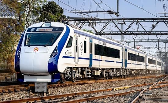 વંદે ભારત પ્રતીકાત્મક તસ્વીર