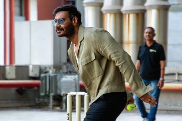 दुख कितना भी बड़ा रहा अजय आखिर में 'सिंघम' बनकर निकले। 