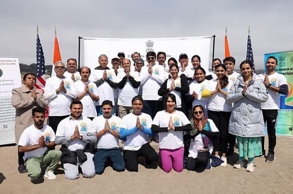 સાન ફ્રાન્સિસ્કો ખાતે યોગ દિવસની ઉજવણી