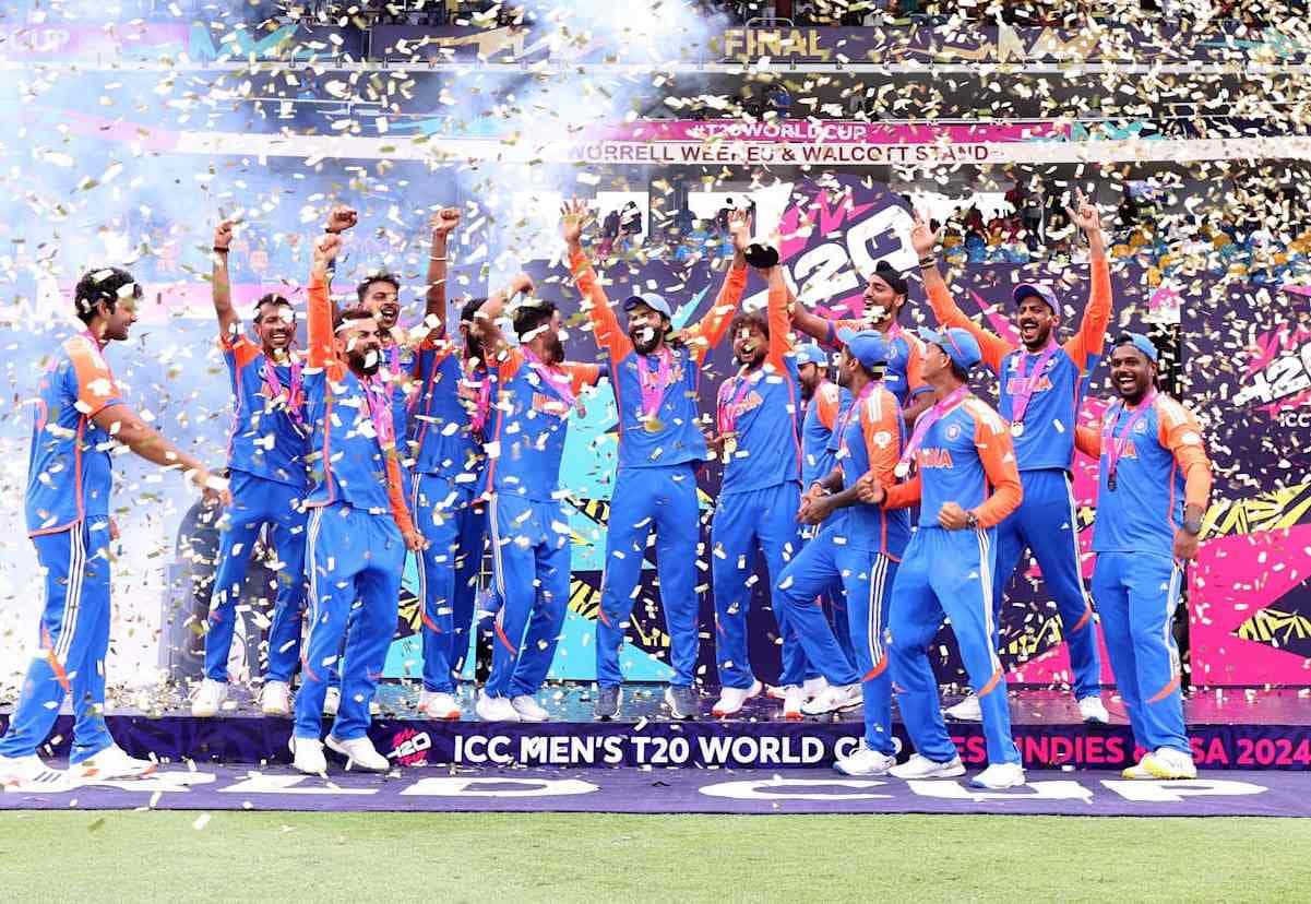 Cricket legends like MS Dhoni, Michael Vaughan, Mithali Raj and Adam Gilchrist led the tributes for Rohit Sharma's side following their T20 win.