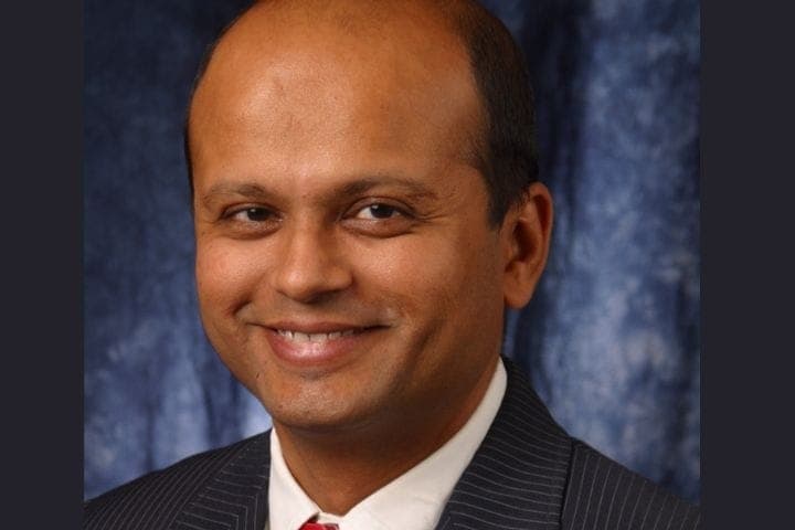 Associate professor of electrical and computer engineering Bhavin R. Sheth, who is also a member of the UH Center for NeuroEngineering and Cognitive Systems.