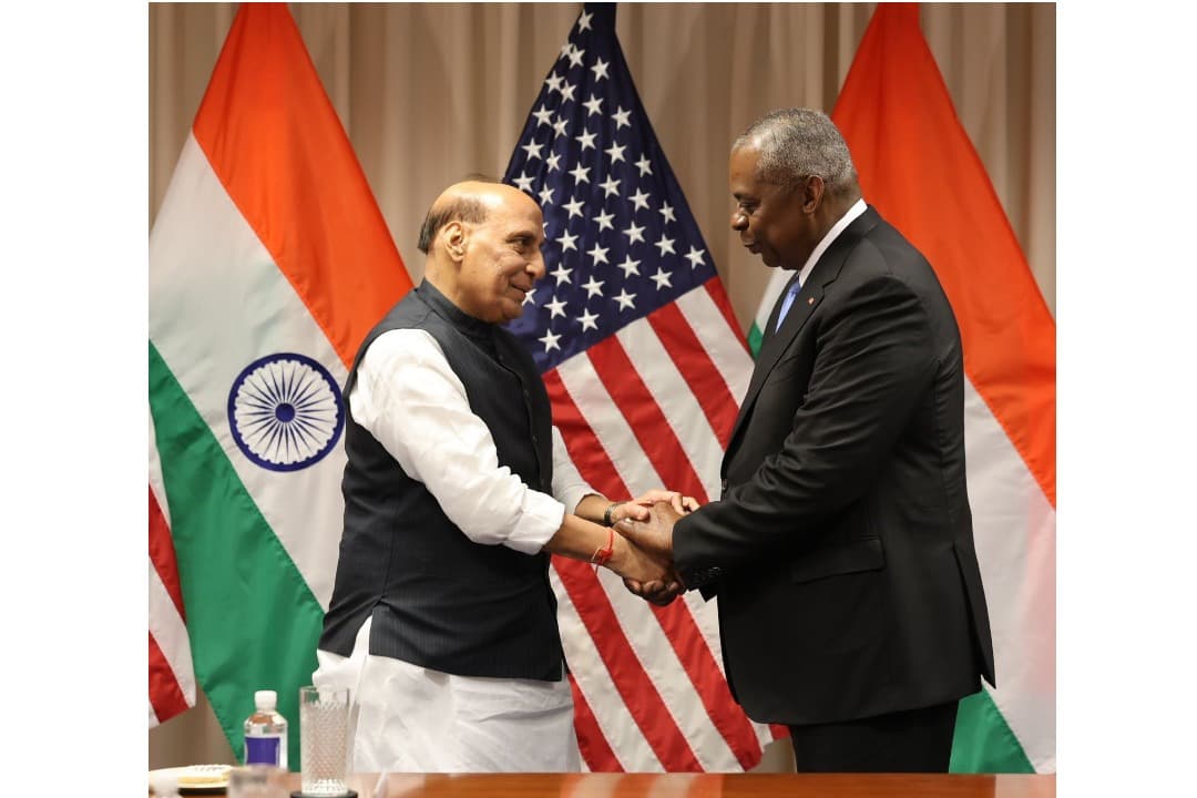 Rajnath Singh and Lloyd J. Austin III.