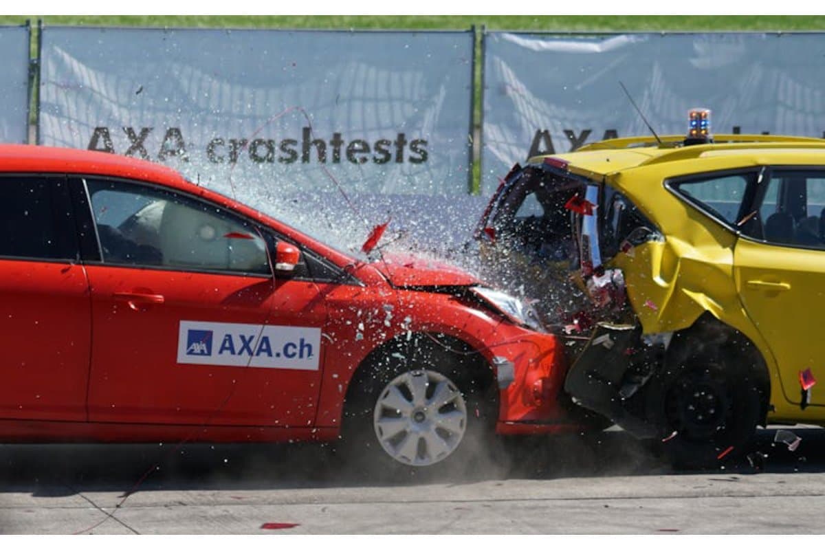 The collision, which occurred just past White Street at around 3:30 PM, left the victims’ families devastated. 