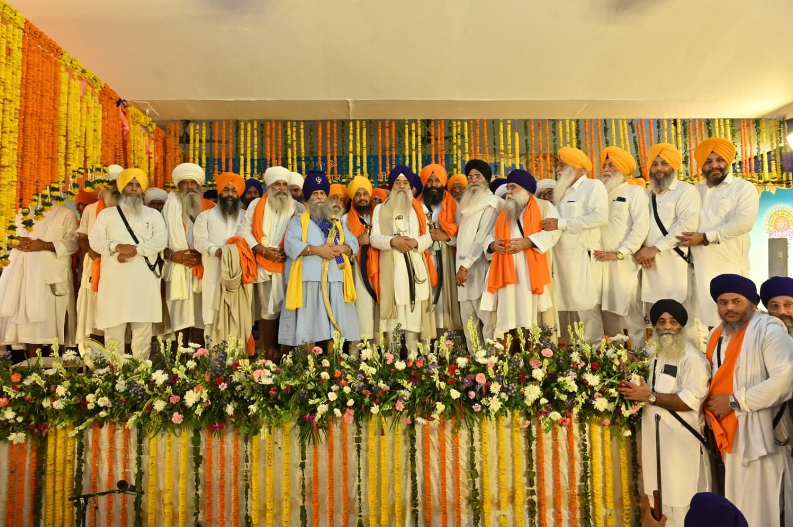 ਗੁਰਦੁਆਰਾ ਸ੍ਰੀ ਬਾਉਲੀ ਸਾਹਿਬ ਵਿਖੇ ਸਿੱਖ ਪੰਥ ਦੀਆਂ ਪ੍ਰਮੁੱਖ ਸ਼ਖ਼ਸੀਅਤਾਂ 