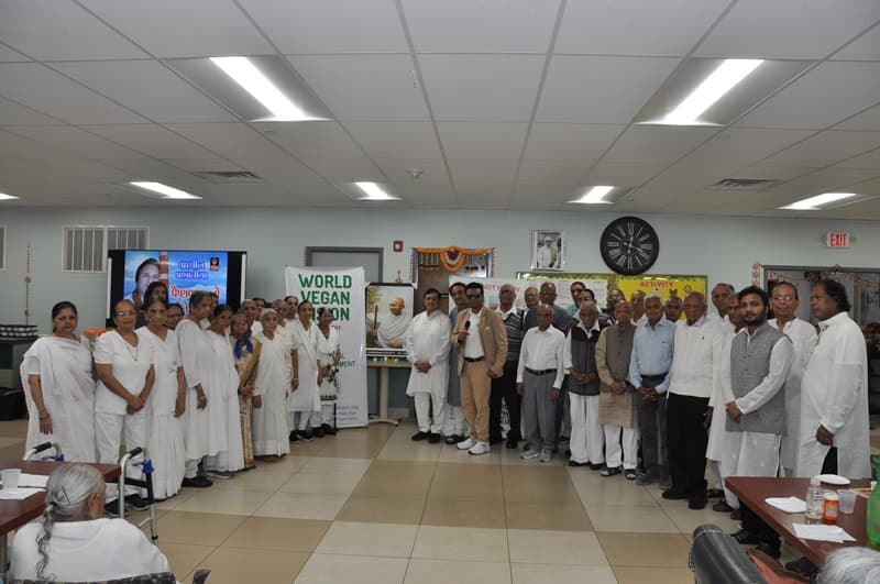 ગાંધીજયંતિ ની ઉજવણી દરમ્યાનની ક્ષણો.