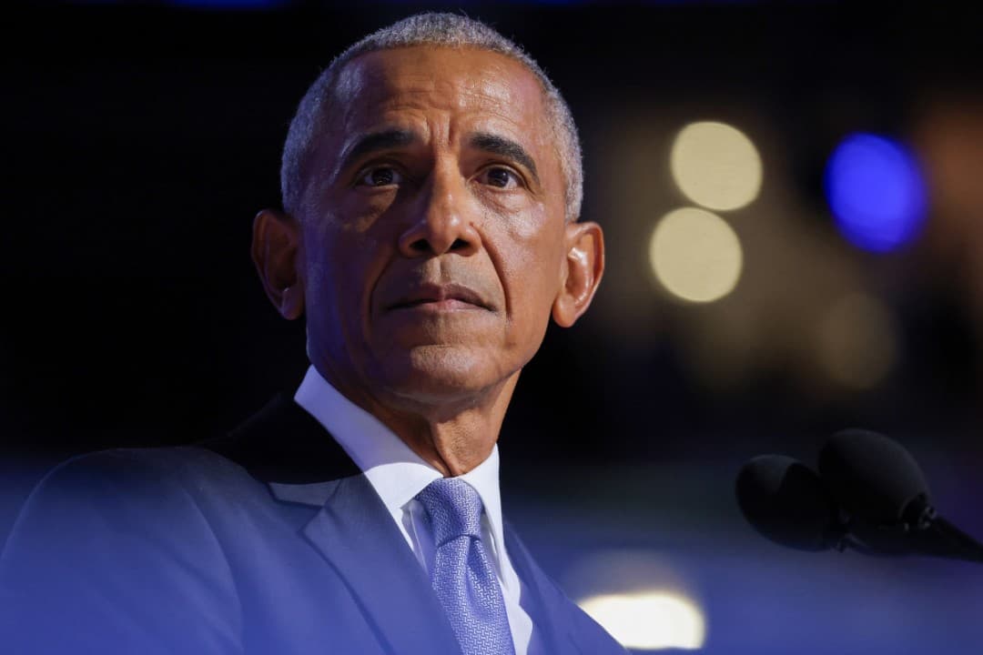 Former U.S. President Barack Obama attends Day 2 of the Democratic National Convention (DNC) in Chicago, Illinois, U.S., August 20, 2024. REUTERS/Alyssa Pointer/File Photo