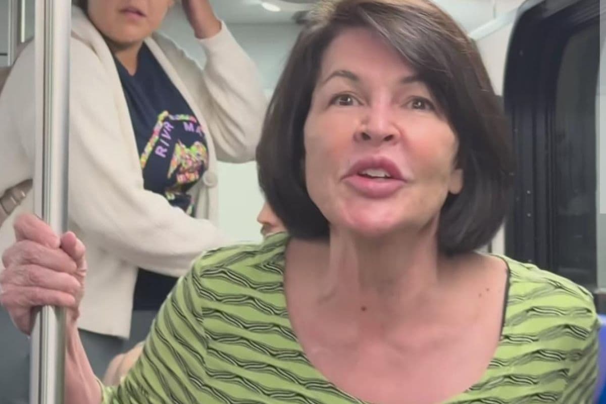 Women screaming in the video
