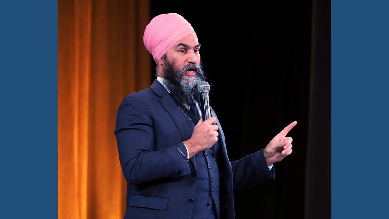 ਸਿੰਘ ਨੇ ਕਿਹਾ, "ਅਸੀਂ ਹਾਊਸ ਆਫ ਕਾਮਨਜ਼ ਦੀ ਅਗਲੀ ਬੈਠਕ ਵਿੱਚ ਅਵਿਸ਼ਵਾਸ ਦਾ ਸਪੱਸ਼ਟ ਪ੍ਰਸਤਾਵ ਪੇਸ਼ ਕਰਾਂਗੇ।"