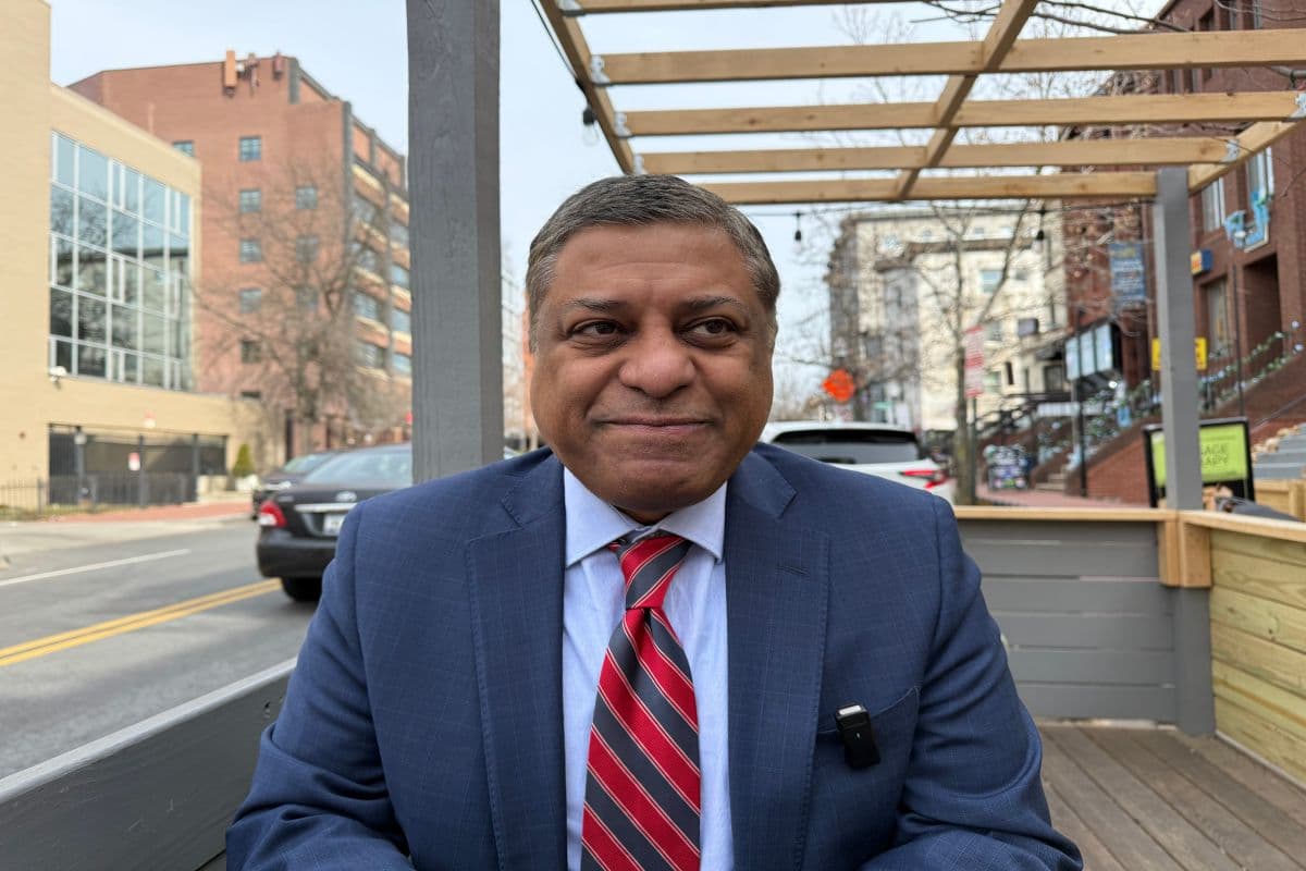  Dr Rahul Gupta.