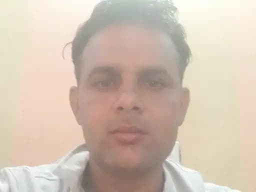 ਸ਼ਿਕਾਇਤਕਰਤਾ ਜਸਬੀਰ ਸਿੰਘ ਜਾਣਕਾਰੀ ਦਿੰਦੇ ਹੋਏ