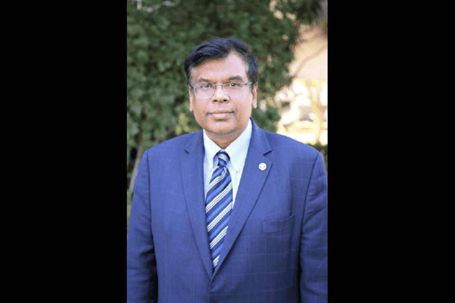Dr Vivek Lall