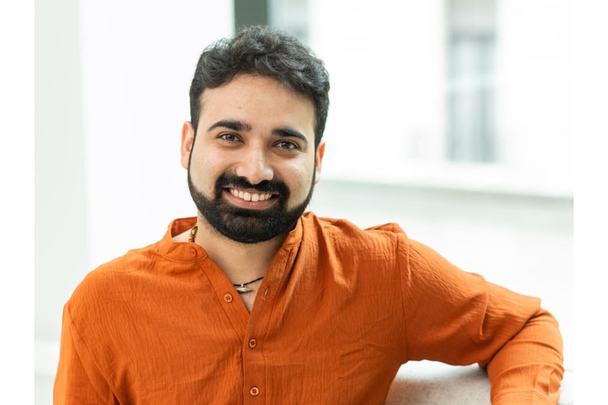 પ્રોફેસર રાઝ દ્વિવેદી