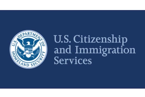 USCIS का लोगो।