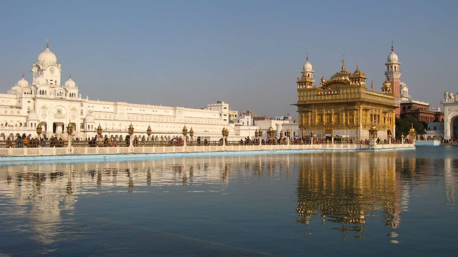 ਸ੍ਰੀ ਹਰਿਮੰਦਰ ਸਾਹਿਬ