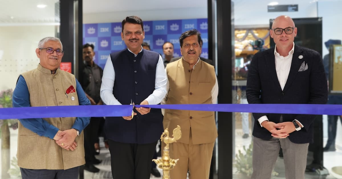 મહારાષ્ટ્રના મુખ્યમંત્રી ફડણવીસ દ્વારા કરાયું ઉદ્ઘાટન.