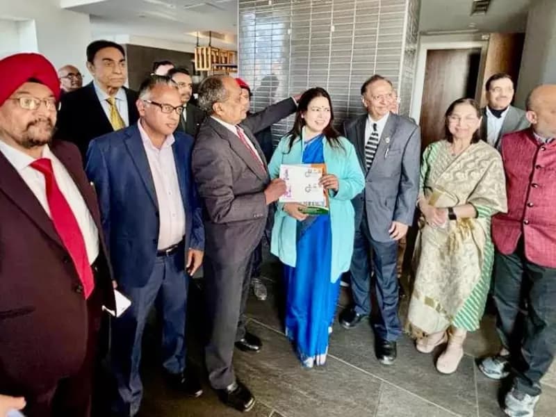 GOPIO ने मीनाक्षी लेखी से मुलाकात की।