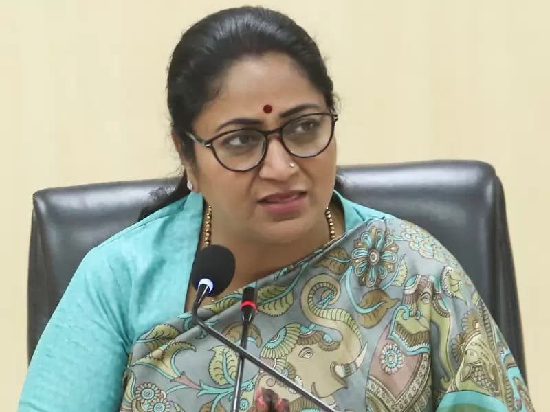 दिल्ली सीएम रेखा गुप्ता