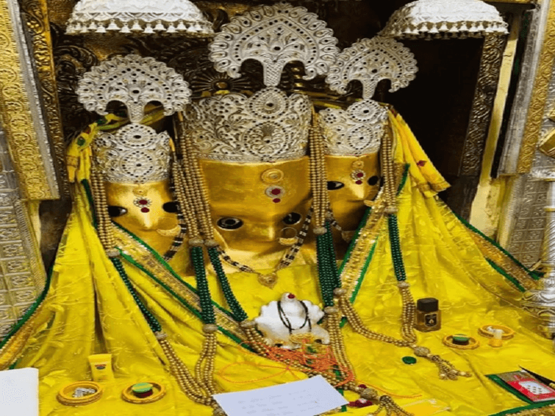 मध्य प्रदेश के आगर जिले में स्थित बगलामुखी मंदिर