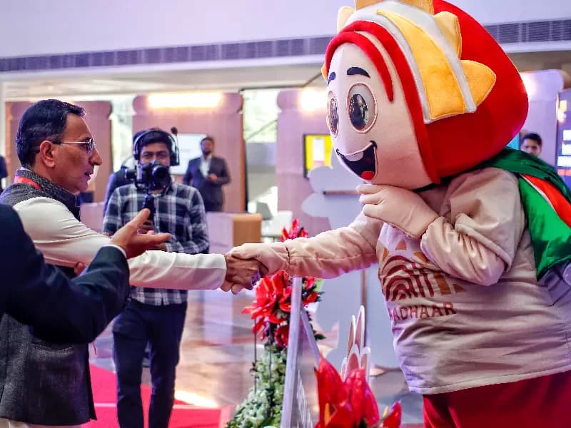 नए आधार मोबाइल ऐप के बहुत फायदे