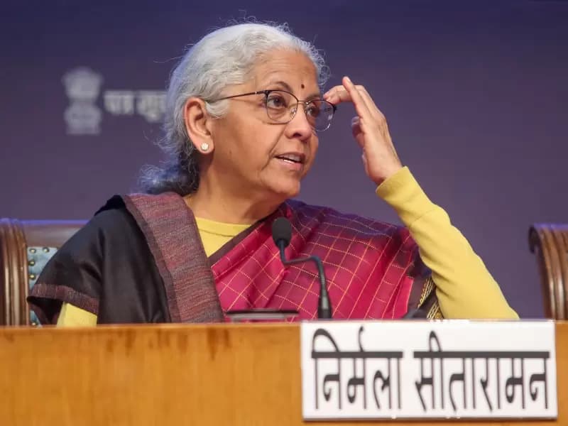  भारत की वित्त मंत्री निर्मला सीतारमण