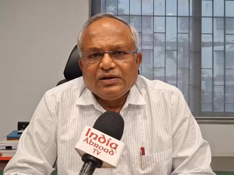 इंटरनेशनल डायमंड इंस्टीट्यूट (IDI) के चेयरमैन दिनेश नवाडिया