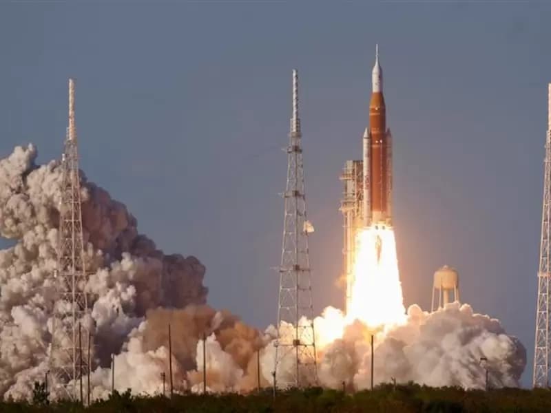 Image of the Artemis II launch