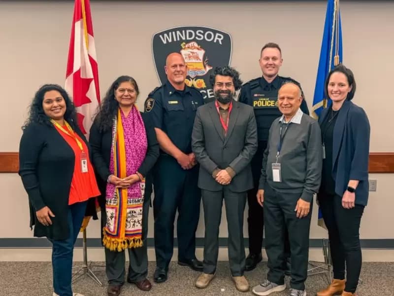 Community leaders with the police officers