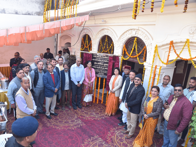 The ancestral “kothi” of former NASA scientist and eminent physicist Prof. R.C. Tyagi, located in Budhana Gate in the old city area of Meerut, was donated to CCS University for the establishment of the Prof. R.C. Tyagi Scientific and Cultural Research Center