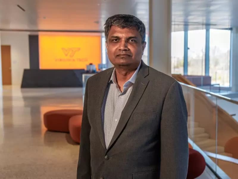 Naren Ramakrishnan. 