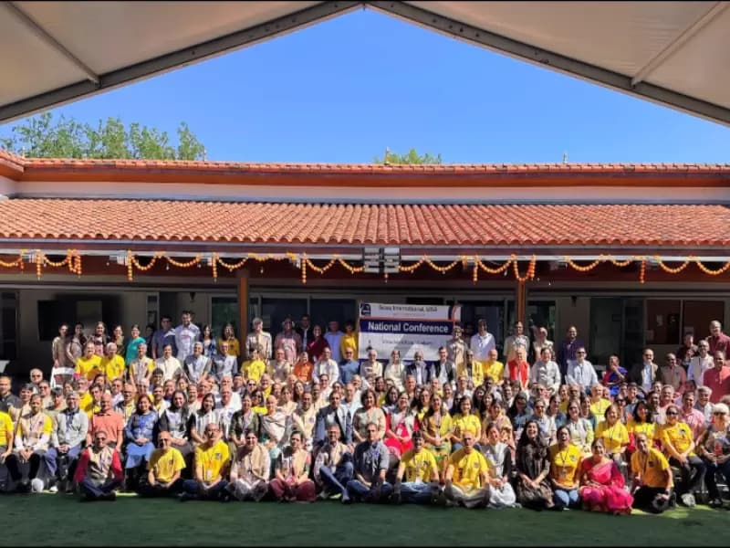 Members of Sewa International’s Board of Directors, Advisory Board, executive team, chapter presidents, coordinators, and other functionaries convened at Sewa’s 20th National Conference at Om Ashram, in San Antonio, Texas