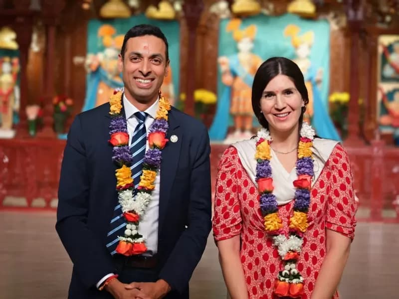 Suhas Subramanyam with his wife