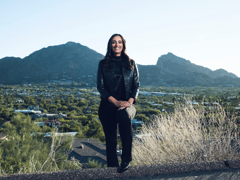  Anita Verma-Lallian