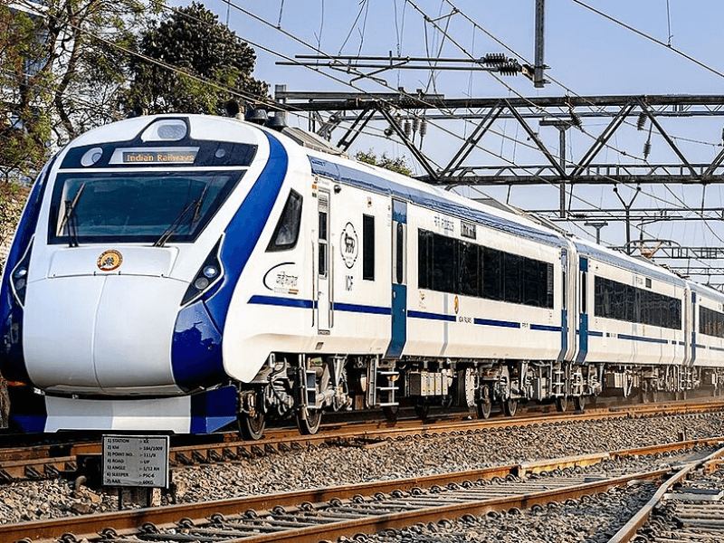 Vande Bharat Express around Mumbai