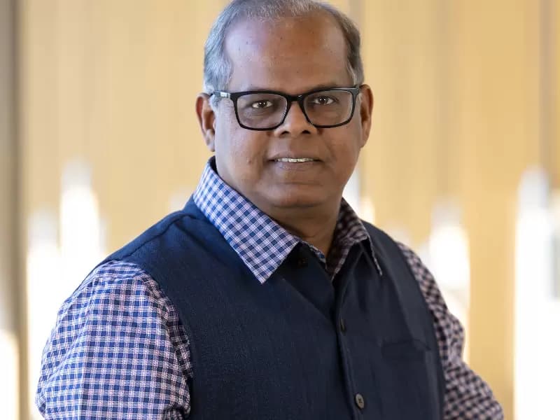 Sundeep Muppidi