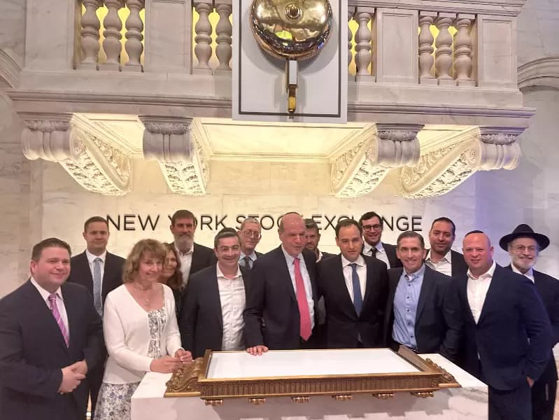 NRS And IDT officials at NYSE