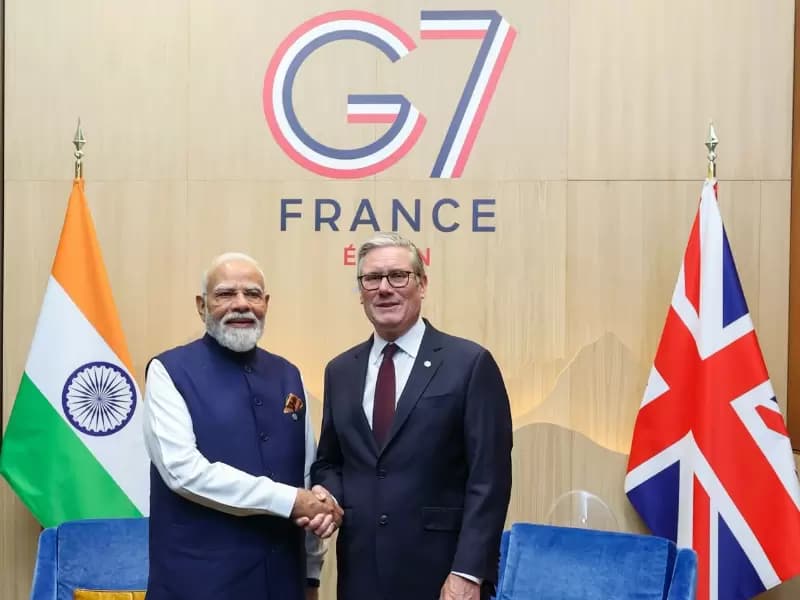 पीएम मोदी और स्टार्मर