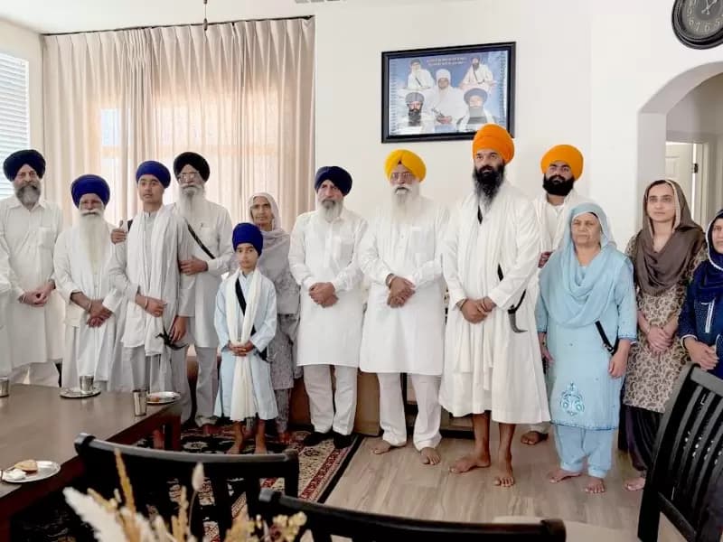 ਅਮਰੀਕਾ ਦੌਰੇ ਦੌਰਾਨ ਸ਼੍ਰੋਮਣੀ ਕਮੇਟੀ ਪ੍ਰਧਾਨ ਨੇ ਅਮਰ ਸ਼ਹੀਦ ਭਾਈ ਅਮਰੀਕ ਸਿੰਘ ਦੇ ਪਰਿਵਾਰ ਨਾਲ ਕੀਤੀ ਮੁਲਾਕਾਤ