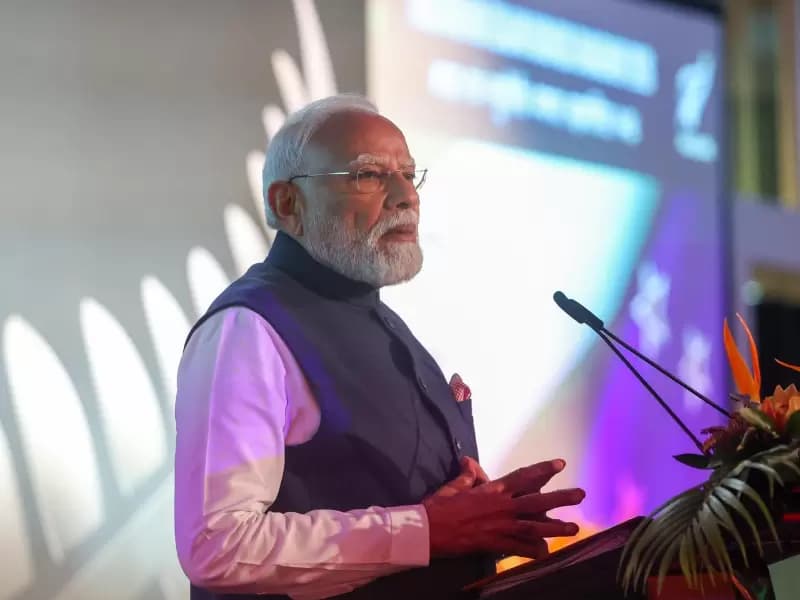Prime Minister Narendra Modi addresses business leaders during an India-New Zealand CEOs meeting in Auckland.