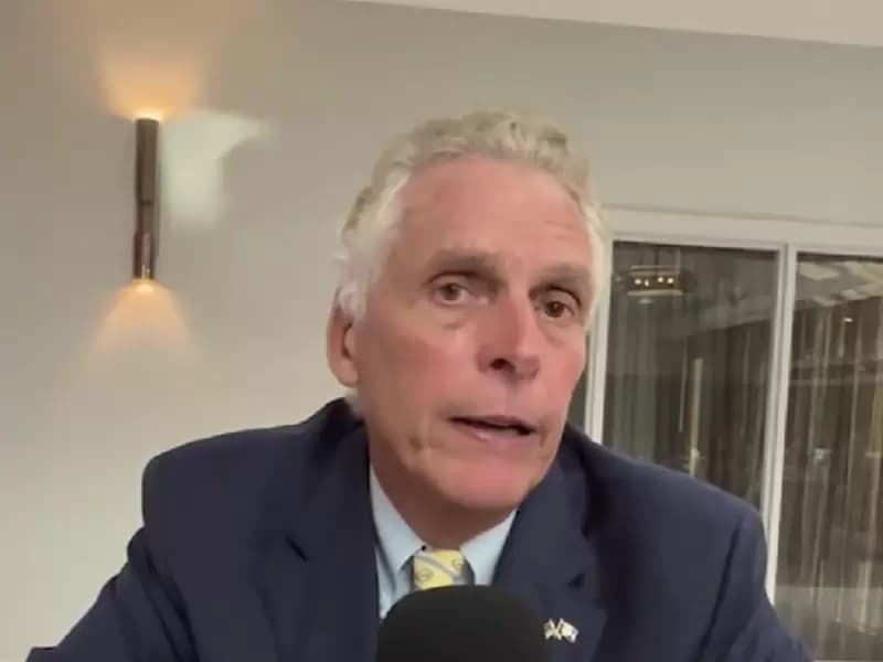  Terry McAuliffe