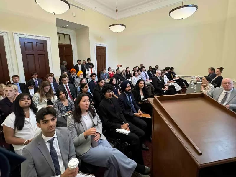 Attendees of the briefing