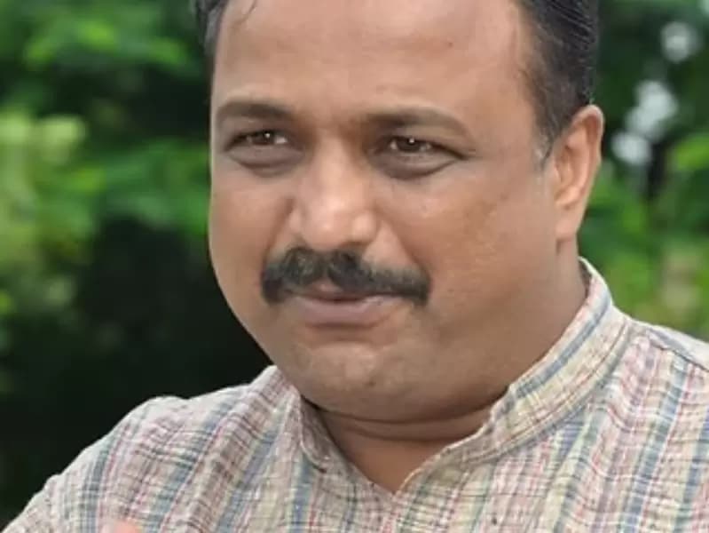 Girish Kulkarni