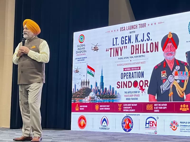 Lt. Gen. Dhillon speaking at the launch of his book.
