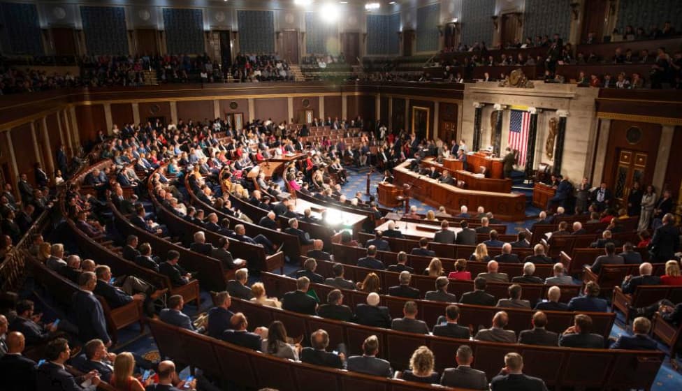 US birthright citizenship debate puts visa families in focus