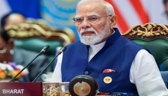 समापन सत्र में पीएम मोदी।