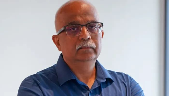  Aseem Prakash