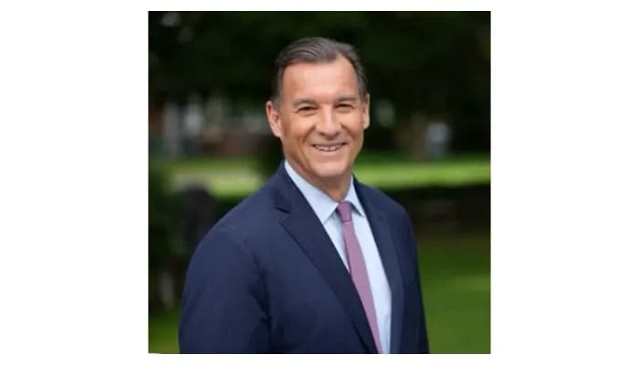 Tom Suozzi 
